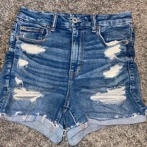 American Eagle Curvy Hi-rise shortie